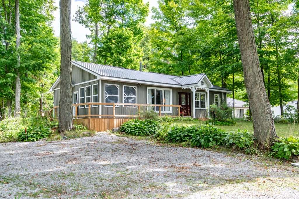 130 Driftwood Village Rd, Coboconk