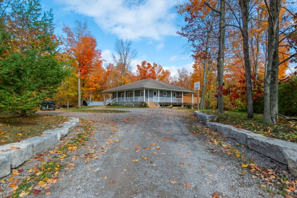 Kawartha Lakes waterfront home in fall colours